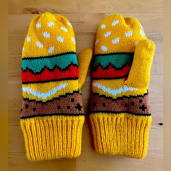 Hamburger Mittens! Will fit youth/women. - Picture 1 of 2